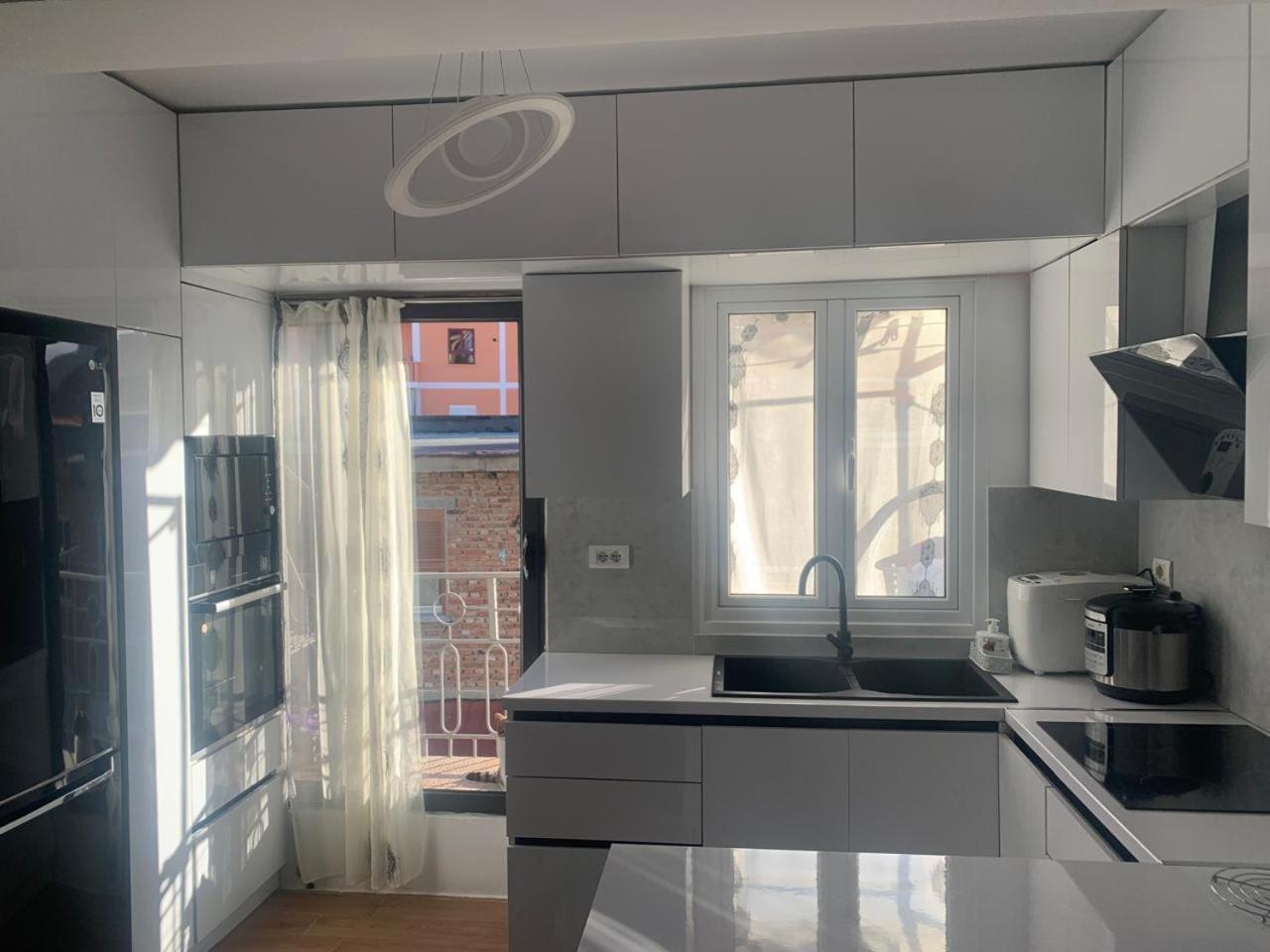 Flat In Berat'S Center Appartement Buitenkant foto